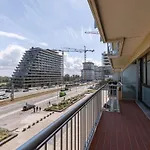 Huswell - Bright Seaview Apartment In Oostende