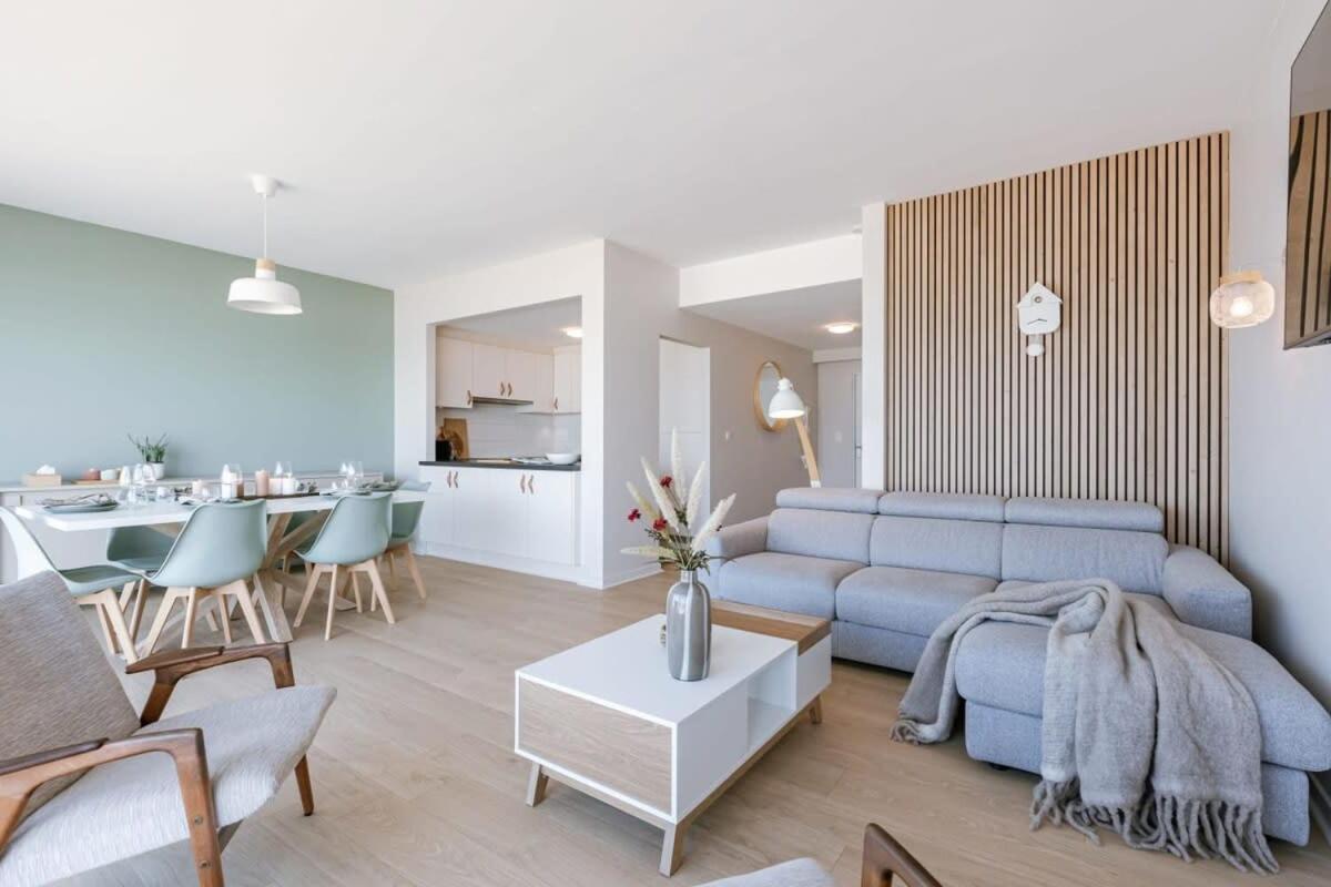 Huswell - Bright Seaview In Appartement Oostende