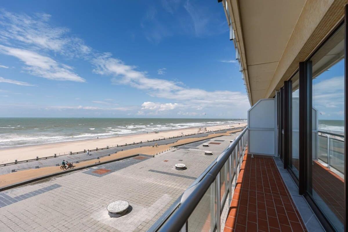 Huswell - Bright Seaview In Appartement Oostende